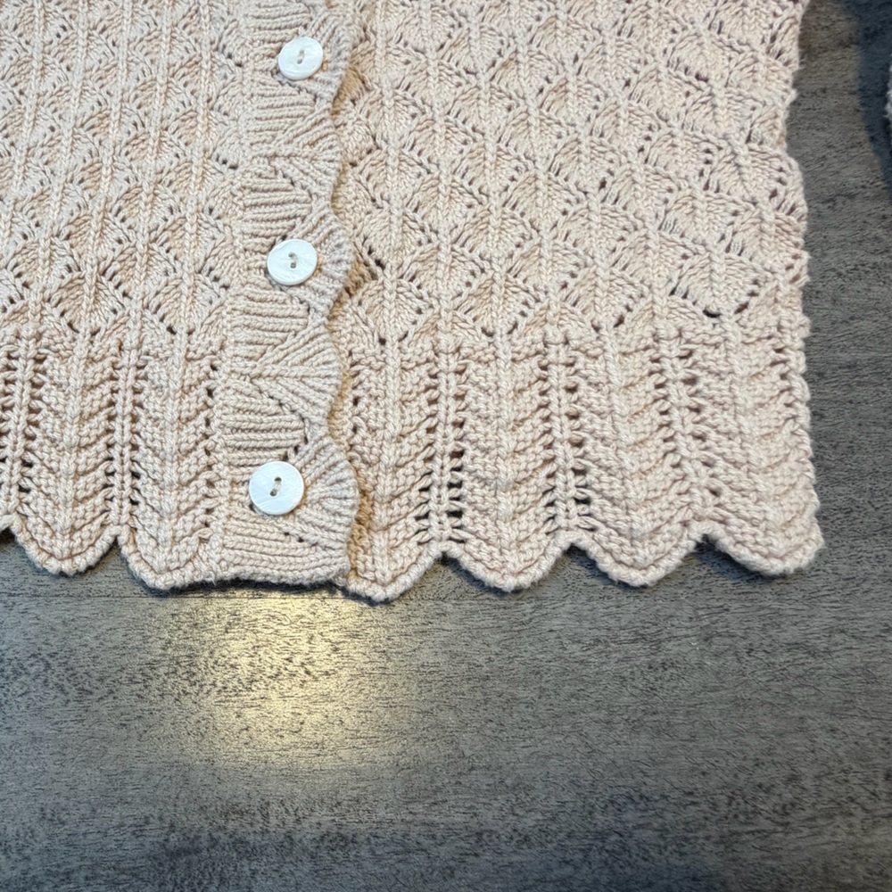House of Harlow 1960 Cropped Cardigan XS Tan Boho Scallop Knit Y2K - Picture 9 of 12